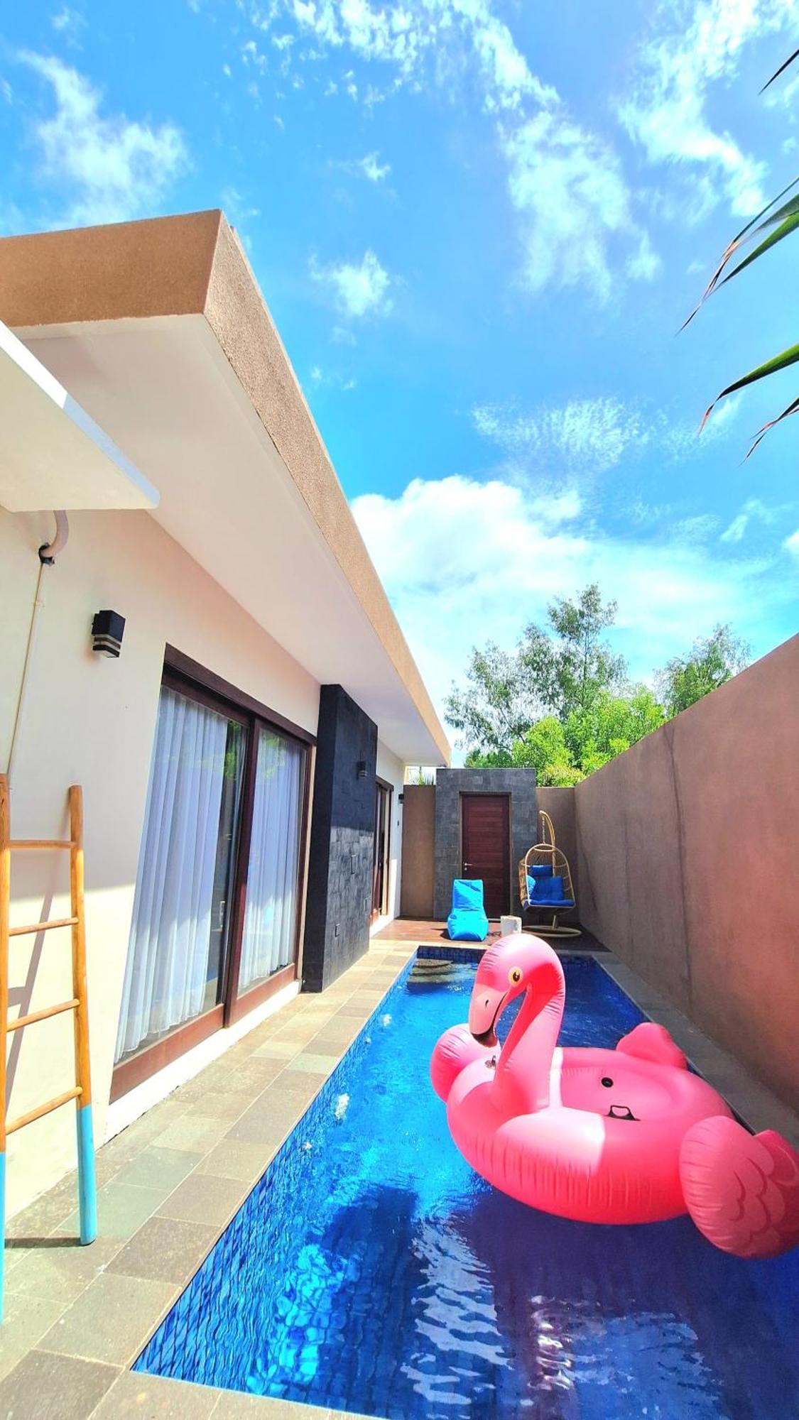 Taj Maza Sunset Villas Gili Trawangan Zewnętrze zdjęcie