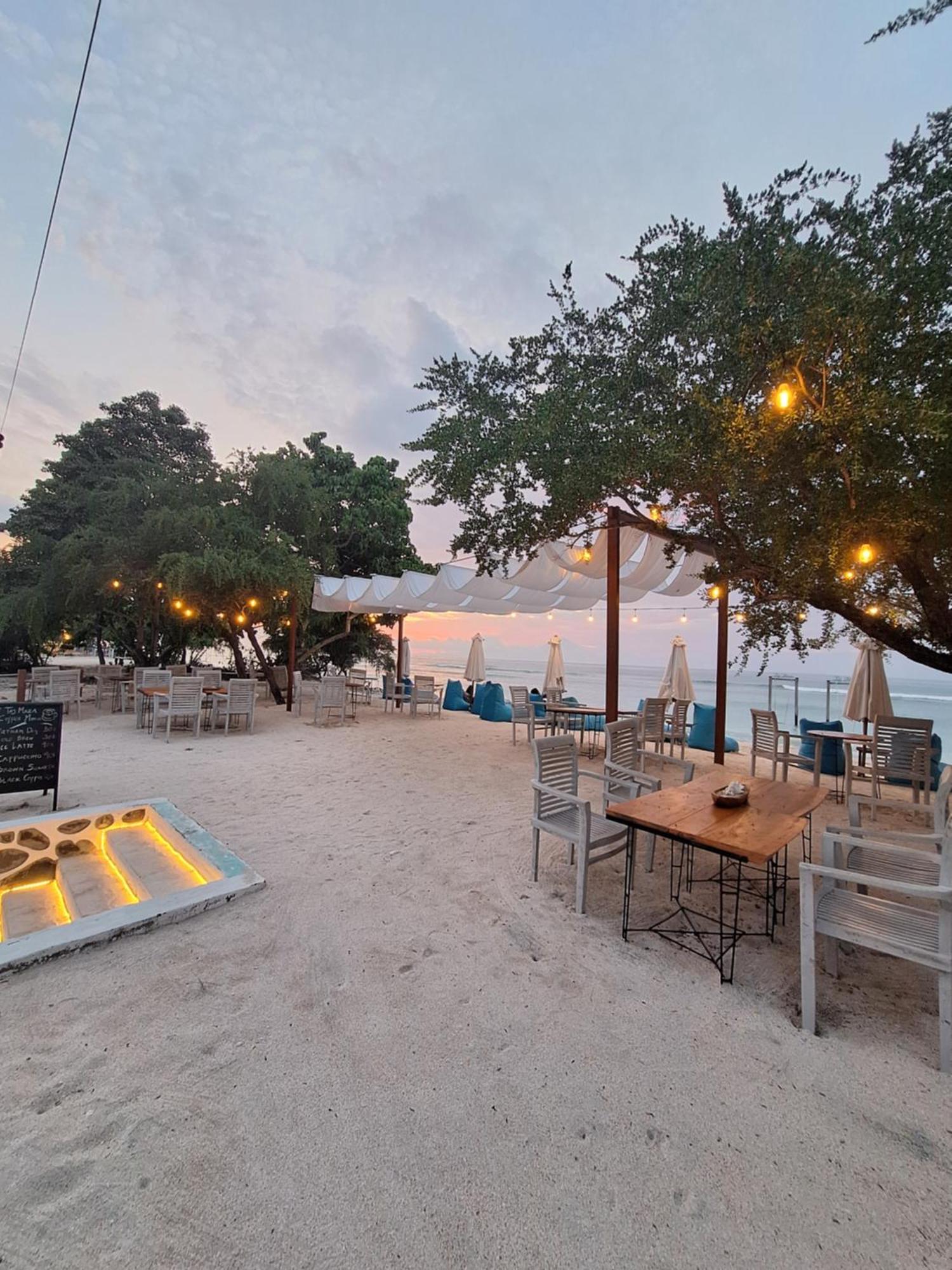 Taj Maza Sunset Villas Gili Trawangan Zewnętrze zdjęcie